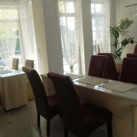 רוסט Gaestehaus Tante Tienchen 7 Minuten Zu Fuss Zum Europa Park , Plus Kostenloses Parkplatzticket Rulantica ,Alle Unsere Suiten Haben Einen Balkon מראה חיצוני תמונה