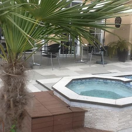 רוסט Gaestehaus Tante Tienchen 7 Minuten Zu Fuss Zum Europa Park , Plus Kostenloses Parkplatzticket Rulantica ,Alle Unsere Suiten Haben Einen Balkon מראה חיצוני תמונה