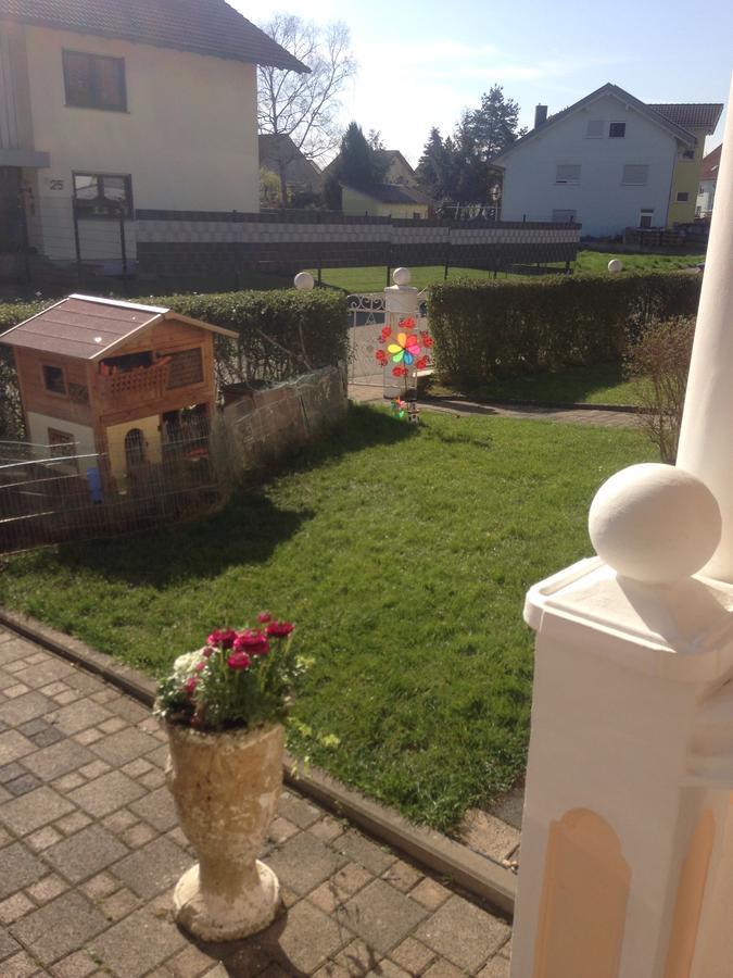 רוסט Gaestehaus Tante Tienchen 7 Minuten Zu Fuss Zum Europa Park , Plus Kostenloses Parkplatzticket Rulantica ,Alle Unsere Suiten Haben Einen Balkon מראה חיצוני תמונה