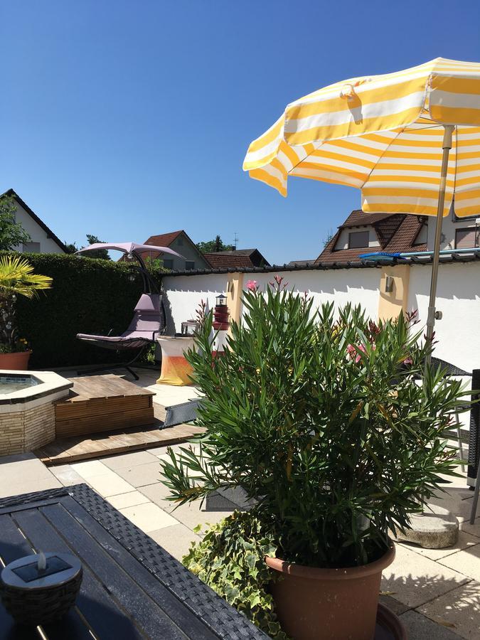 רוסט Gaestehaus Tante Tienchen 7 Minuten Zu Fuss Zum Europa Park , Plus Kostenloses Parkplatzticket Rulantica ,Alle Unsere Suiten Haben Einen Balkon מראה חיצוני תמונה